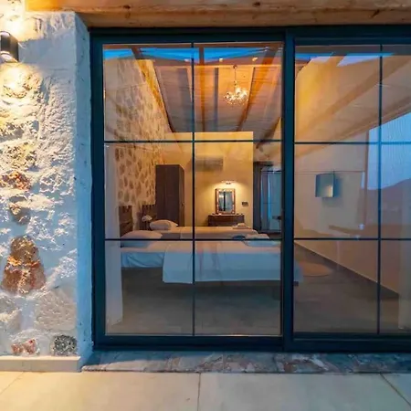 Kalkan Maja Private Villa *